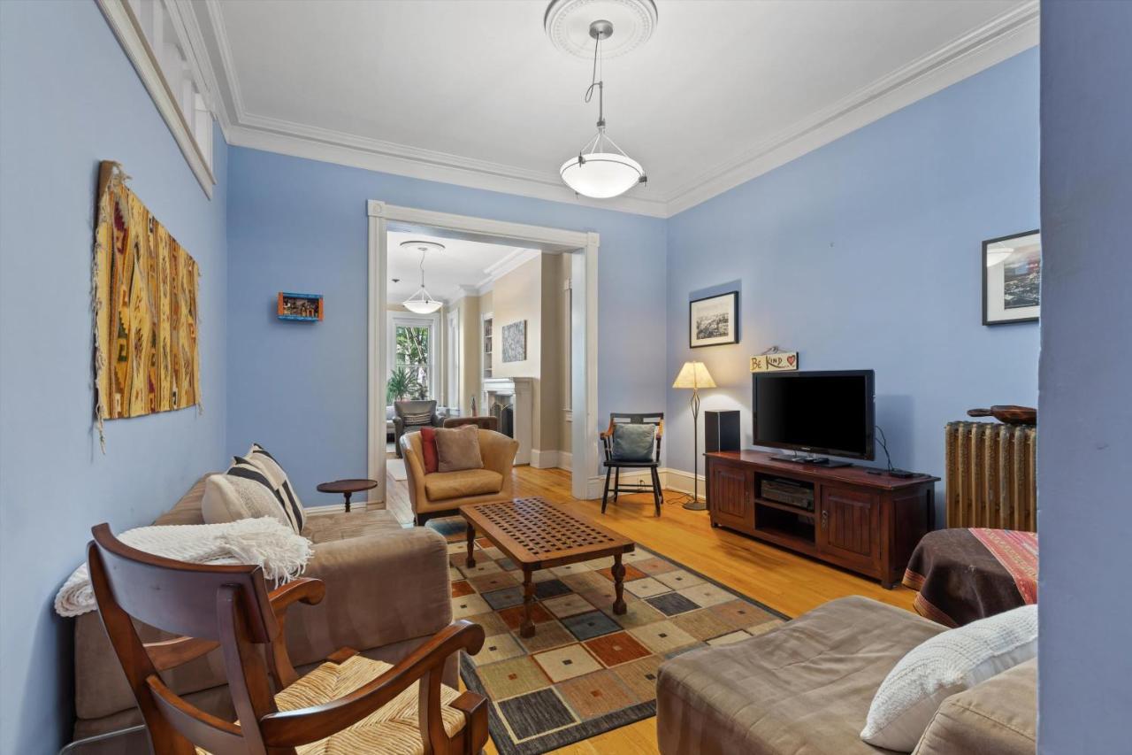 Apartment Historic Capital Hill And Carriage House Washington